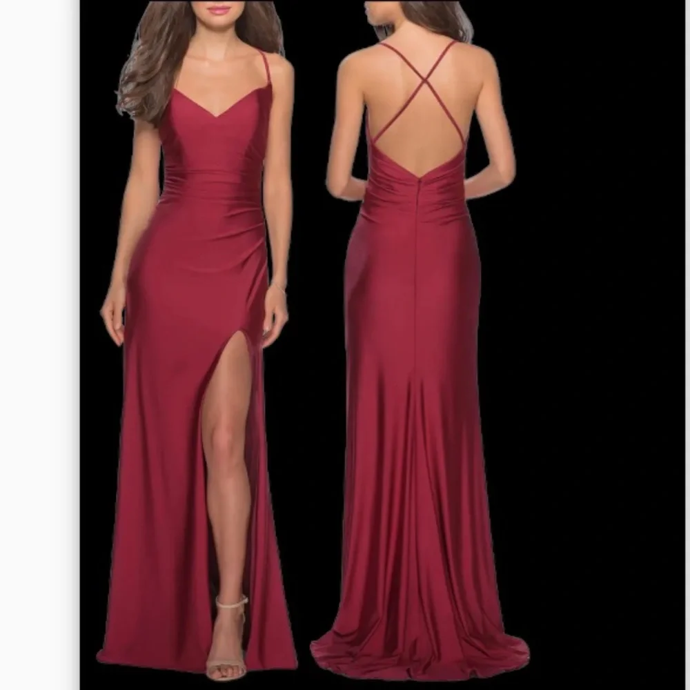La Femme Burgundy Criss Cross Low Back Evening Gown Prom Formal Size 12 NWT🌿 - Picture 1 of 7